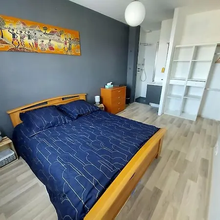 Maison Lumineuse, Quartier Calme, Proche Mer, 8 Personnes 度假居 *