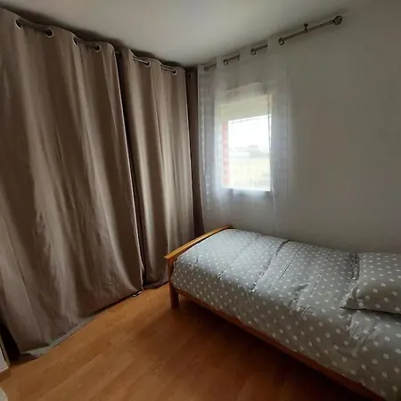 Maison Lumineuse, Quartier Calme, Proche Mer, 8 Personnes 度假居